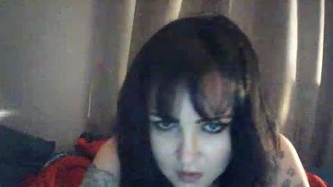 Snapshot of kittytats21 chatting on 04.21.26 SummerT online show from 04.21.26