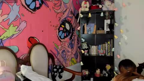 Kitty Zen online show from 10.06.25