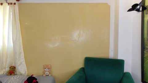 Snapshot of kittyzenn chatting on 02.14.26 Kitty Zen online show from 02.14.26