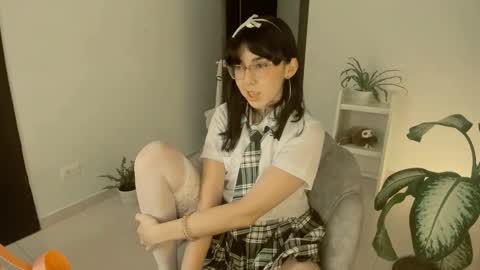 Little piece of fruit online show from 01.08.25