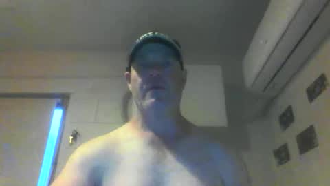 Snapshot of kiwiguy19773 chatting on 12.08.24 kiwiguy19773 online show from 12.08.24