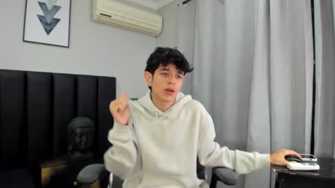 KLAUS online show from 02.27.25