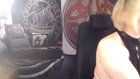 Michelle online show from 03.02.25