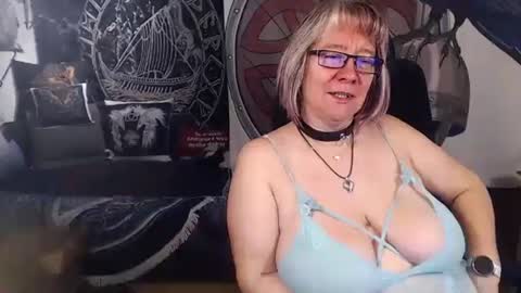 Michelle online show from 10.22.25