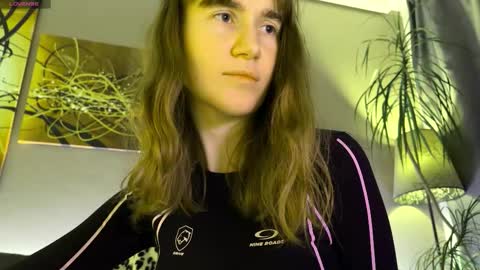 Kleya online show from 12.20.25