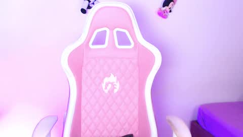 Kloe online show from 01.24.25