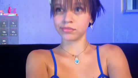 Snapshot of kloe_skinny23_aws chatting on 06.14.26 Im Khloe online show from 06.14.26