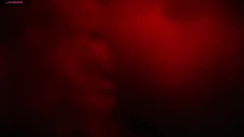 kloelamaravilla18 online show from 12.15.25