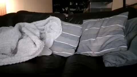 Knight3975 online show from 09.26.25