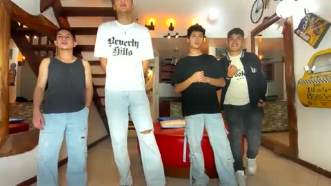 Snapshot of kobayaske chatting on 01.27.25 kobayaske online show from 01.27.25