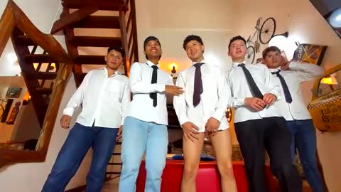 Snapshot of kobayaske chatting on 02.04.25 kobayaske online show from 02.04.25