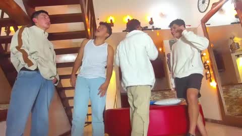 Snapshot of kobayaske chatting on 02.19.25 kobayaske online show from 02.19.25