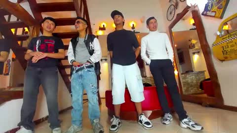 Snapshot of kobayaske chatting on 03.05.25 kobayaske online show from 03.05.25