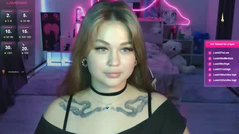 Mia online show from 11.08.25