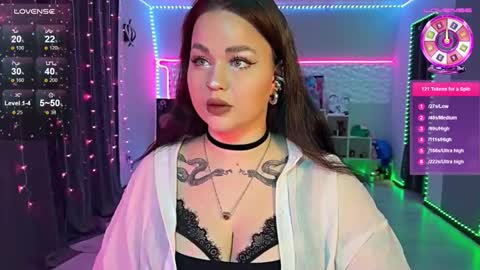 Mia online show from 02.22.26