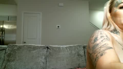 Snapshot of kokokwinn chatting on 03.08.25 Koko Kwinn online show from 03.08.25