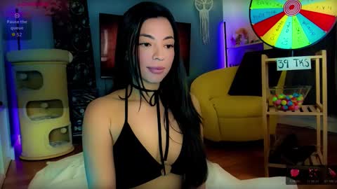 Lisa      online show from 01.10.26