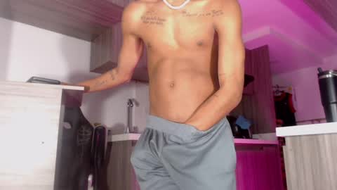 JEI  Independent Model online show from 09.30.25