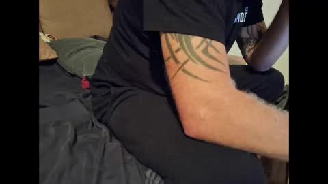 Snapshot of kombadx chatting on 10.09.25 RENT ME i am your Slave online show from 10.09.25