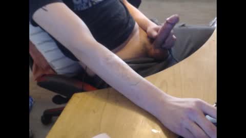 Kompura online show from 12.15.24