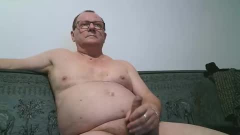 Snapshot of komputer123456789 chatting on 01.07.26 Bogdan online show from 01.07.26