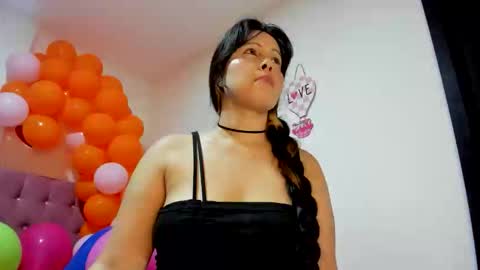 Snapshot of konie_brn21 chatting on 05.16.26 konie Diaz online show from 05.16.26
