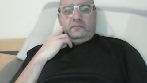 Snapshot of konsty17 chatting on 06.14.26 konsty17 online show from 06.14.26