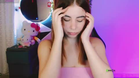 YINI online show from 09.09.25