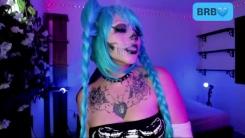 Kora Red online show from 04.15.26