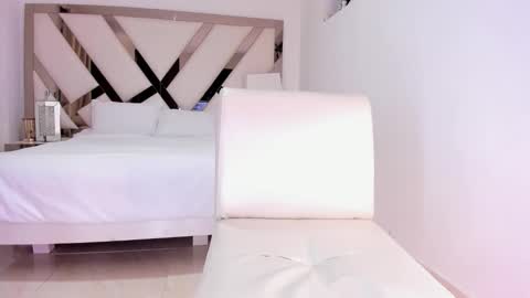 Koral Cuz online show from 10.23.25