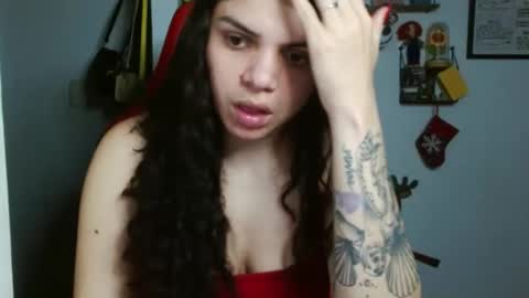 Snapshot of koranikky08 chatting on 12.27.24 Karoll online show from 12.27.24