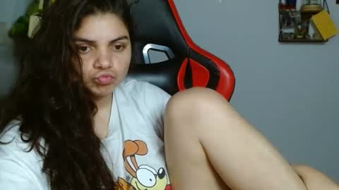 Snapshot of koranikky08 chatting on 12.31.24 Karoll online show from 12.31.24