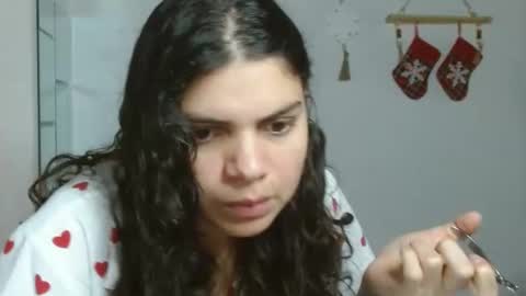 Snapshot of koranikky08 chatting on 11.23.25 Karoll online show from 11.23.25