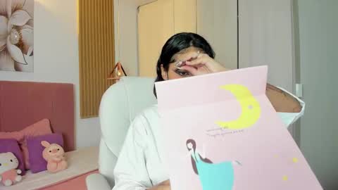 Kora  online show from 10.17.25