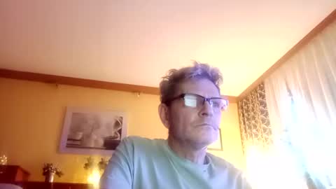 Snapshot of korek24hot chatting on 01.01.25 Korek online show from 01.01.25