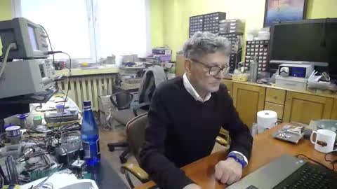 Snapshot of korek24hot chatting on 09.17.25 Korek online show from 09.17.25