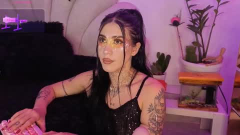 korolova online show from 10.10.25