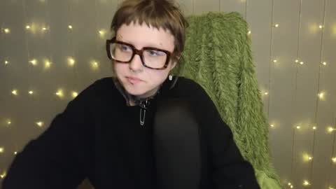 Snapshot of kortny_yo chatting on 01.16.25 Kortny online show from 01.16.25