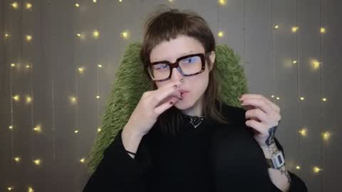 Snapshot of kortny_yo chatting on 02.02.25 Kortny online show from 02.02.25