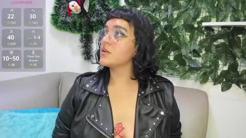 Snapshot of kory_mansson chatting on 01.03.25 kory online show from 01.03.25