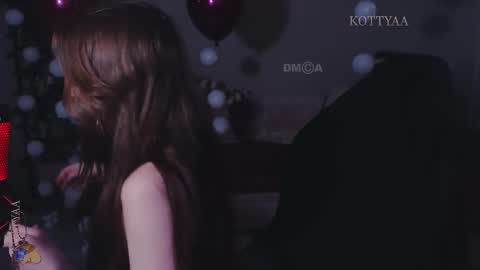 Kottyaa cb FOLLOWING  online show from 11.14.25