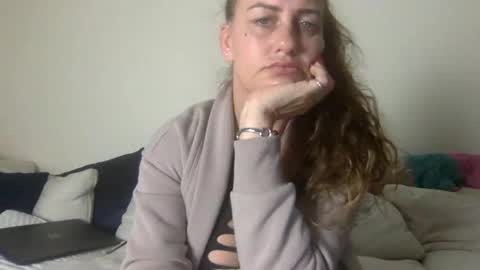 koyoteej online show from 01.15.25