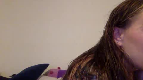 koyoteej online show from 02.06.25