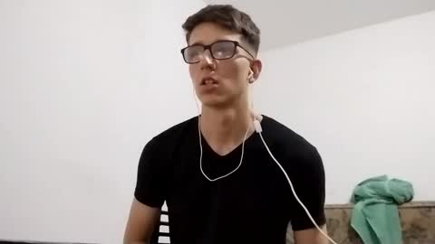 Facu online show from 01.10.25