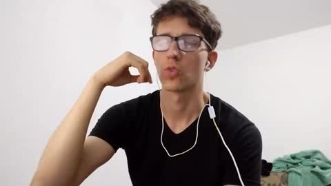 Facu online show from 02.26.25