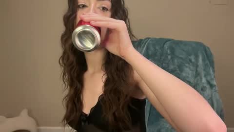 Snapshot of kr3amykay chatting on 02.18.26 kr3amykay online show from 02.18.26