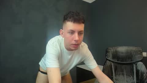 KrewVaughn online show from 03.11.26