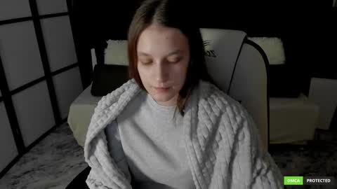 krisdoeil online show from 12.14.25