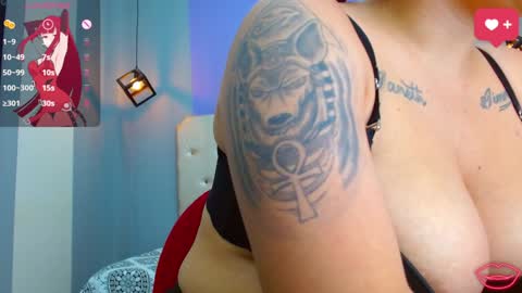 krissone online show from 01.28.25