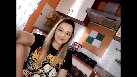 Snapshot of krisssexi chatting on 01.24.25 KrissSexi online show from 01.24.25